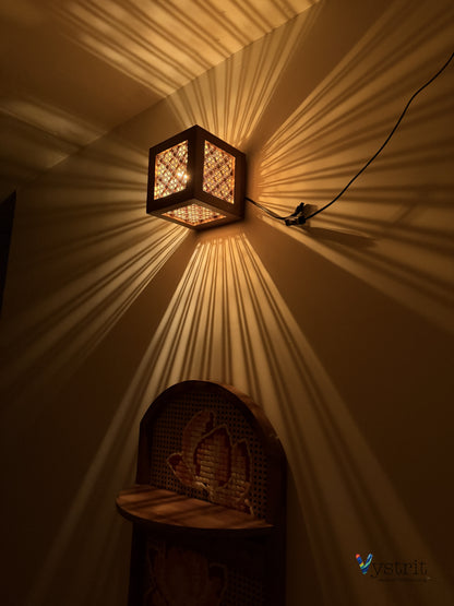 Teak Wood Cube Lamp 7"
