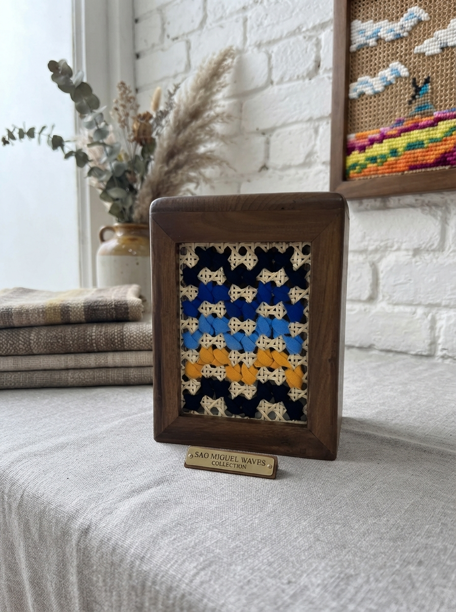 Echo Weave - Speaker Box