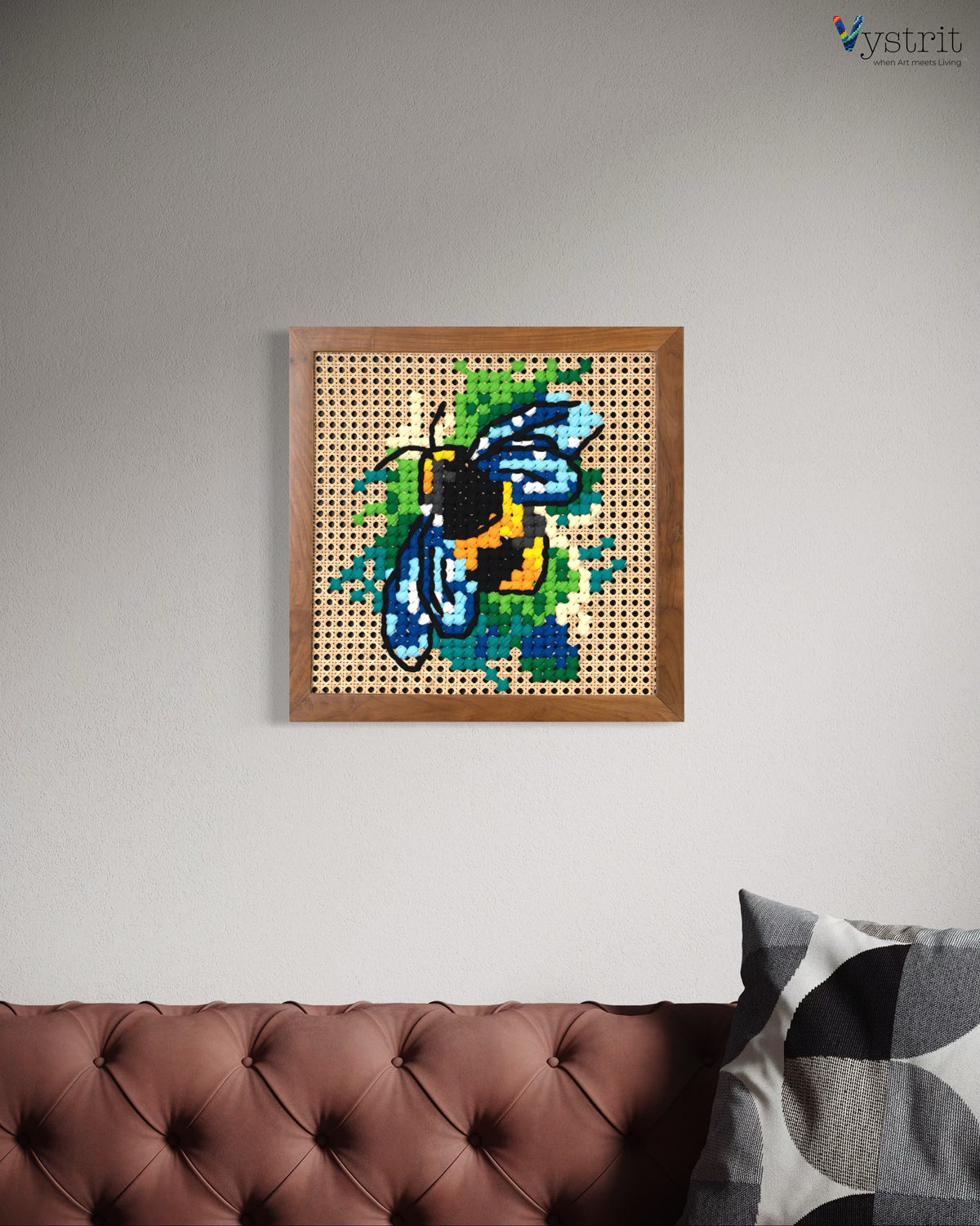The Vibrant Bee